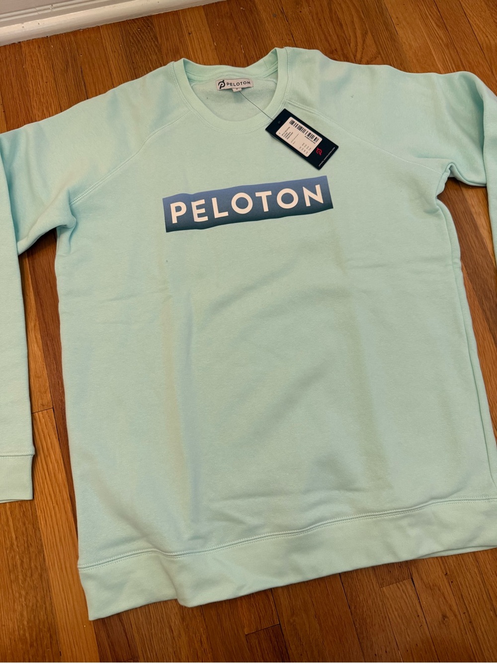 Peloton Women’s Soft Mint Crewneck Sweatshirt - Size Small NWT